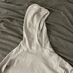 Lululemon sweatshirt